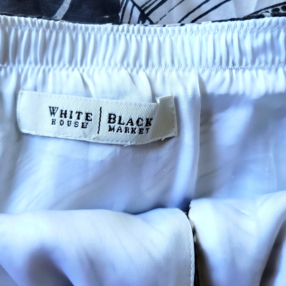 White House Black Market Women's Silk Chain Link Halter Top Size 4 - Picture 9 of 10